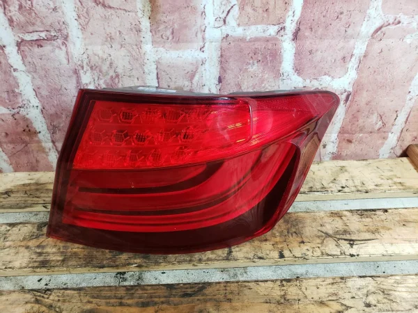 BMW 11-13 F10 RIGHT Passenger OEM LED Tail Light Brake Lamp Pre LCI